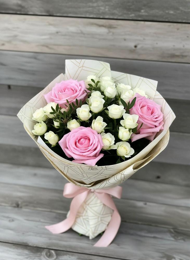 Букет цветов из: Розы в Реутов