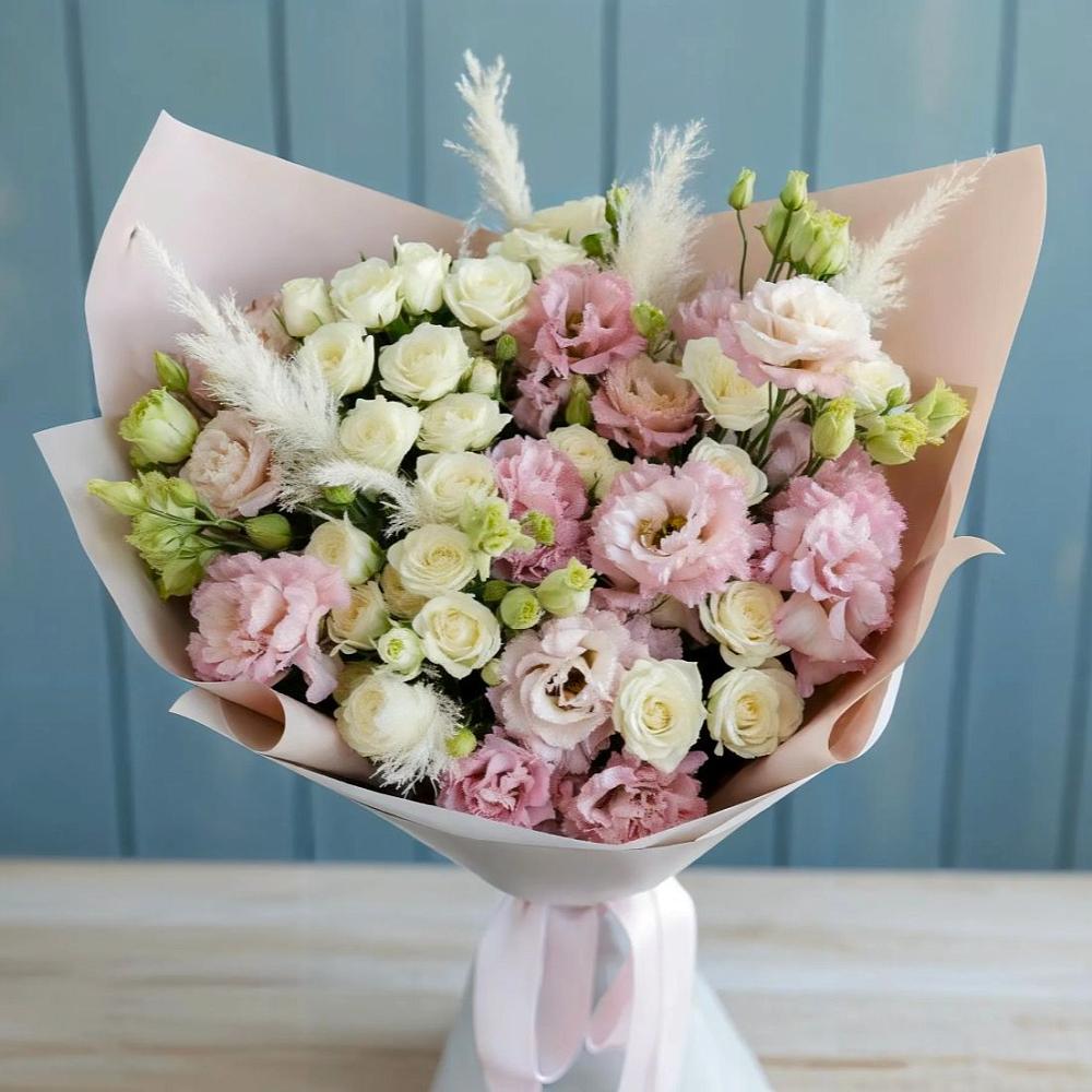 Букет цветов из: Альстромерии и Розы в Реутов