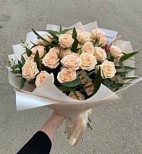 Букет Кремовые розы Латте в Реутов