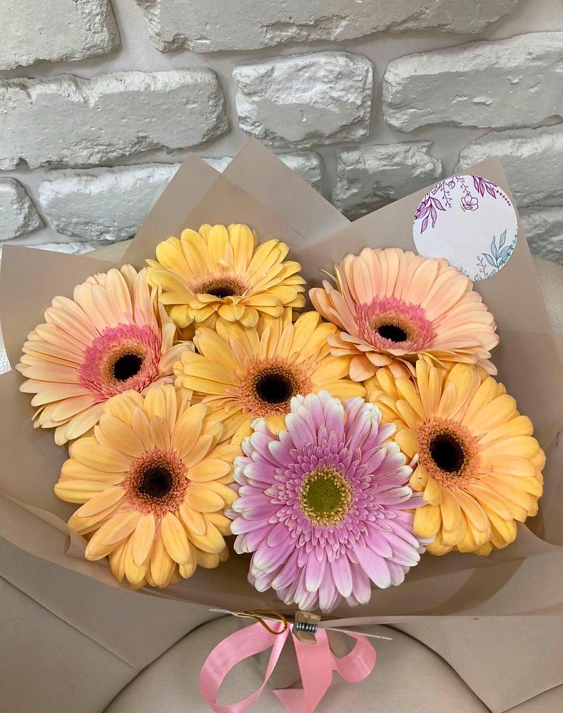 Букет цветов из: Герберы в Реутов