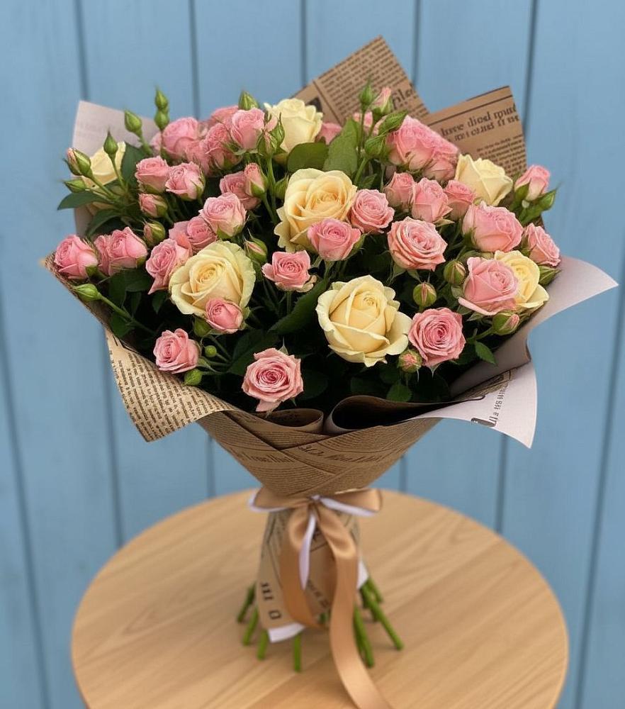 Букет цветов из: Розы в Реутов