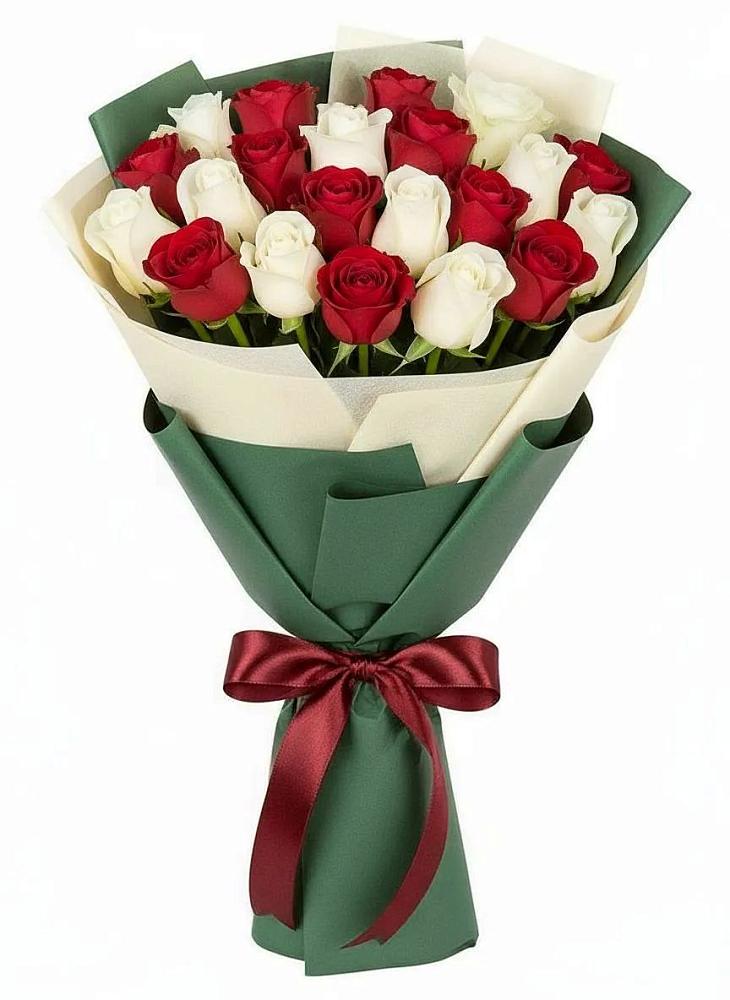 Букет Микс из красных и белых роз в Реутов