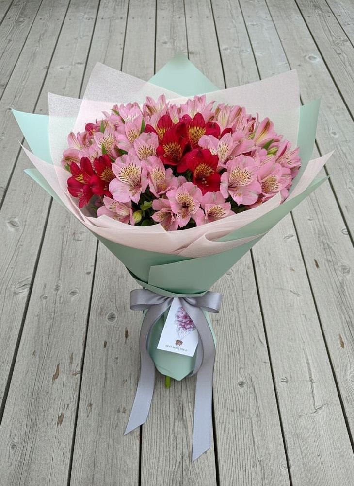Букет цветов из: Альстромерии в Реутов