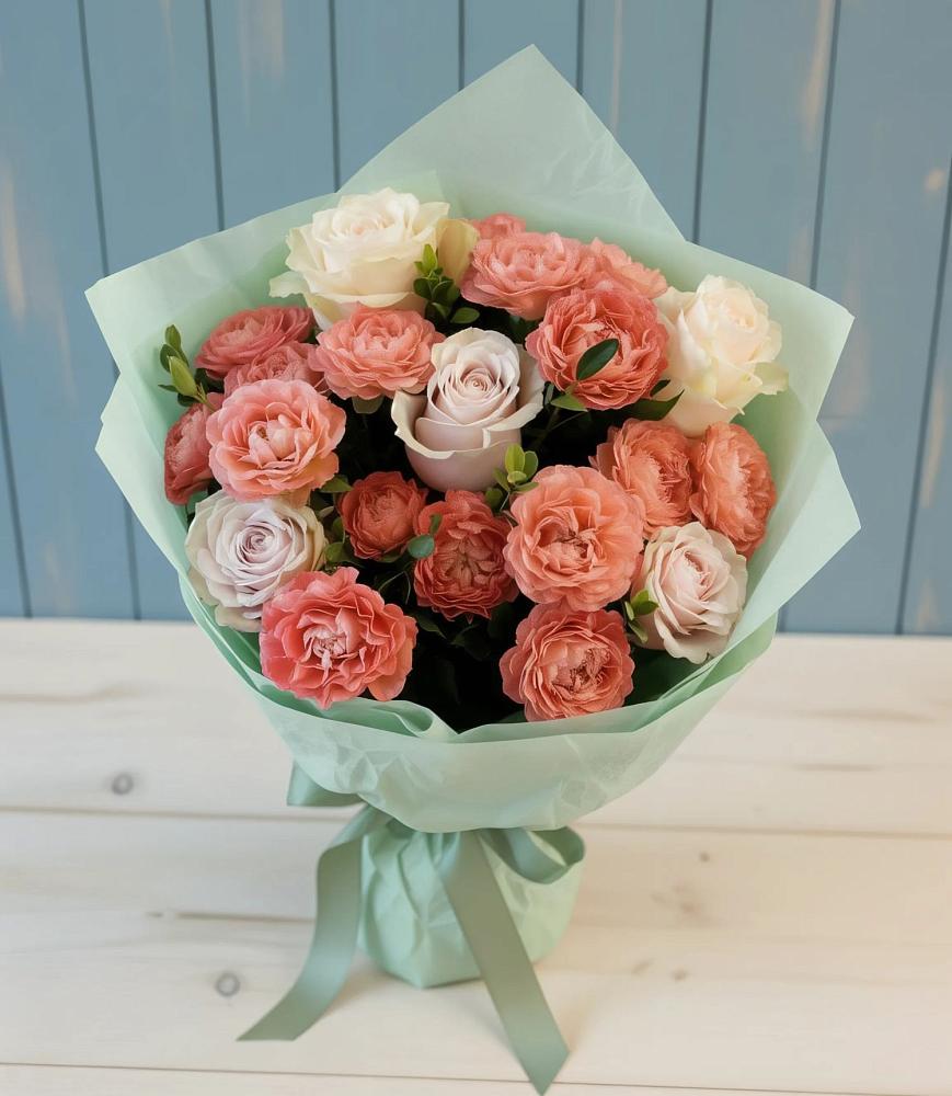 Букет цветов из: Розы в Реутов