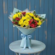 Букет цветов из:  Альстромерии и Хризантемы в Реутов