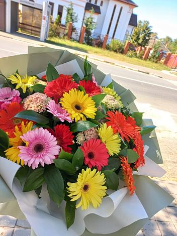 Букет цветов из: Герберы в Реутов