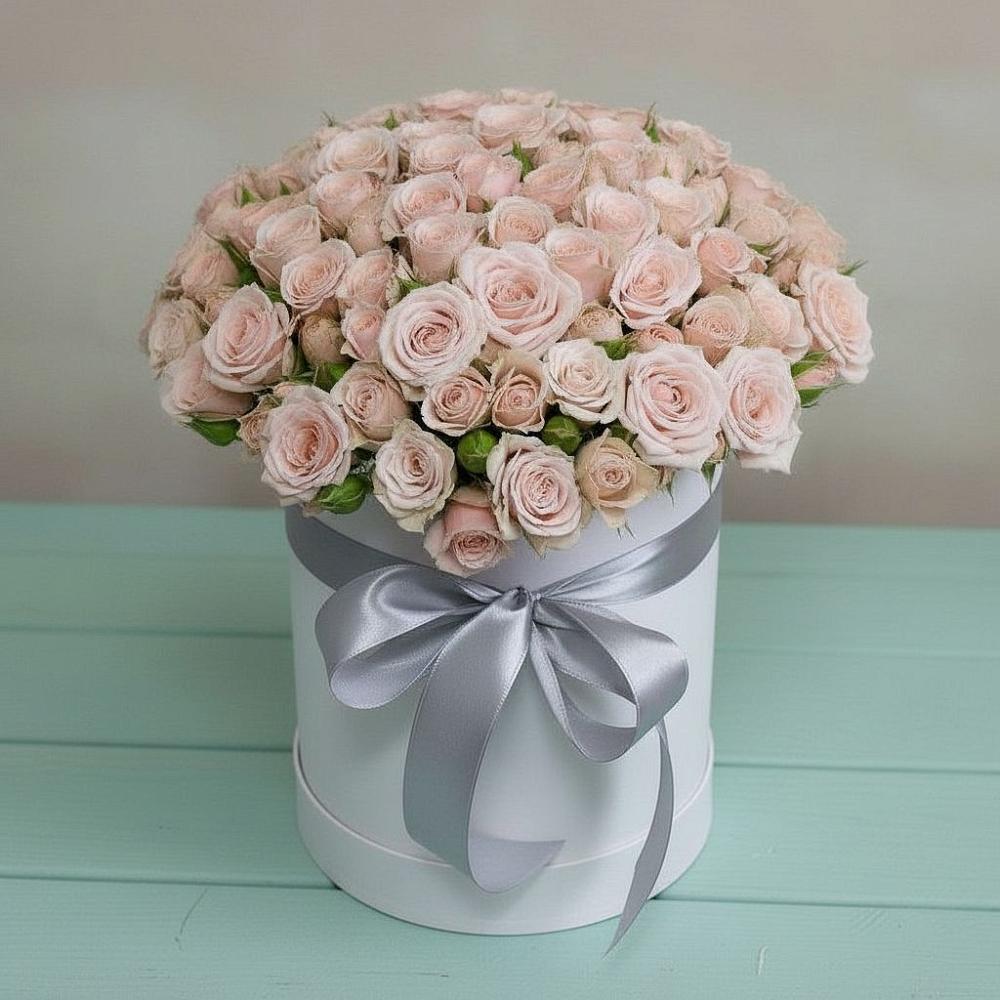 Цветочная композиция из Розы в шляпной коробке в Реутов