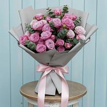 Букет цветов из:  Розы #REPLACE_PRED# Реутов